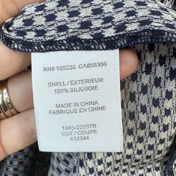 Joie Silk Navy White Top Blouse Size M - Picture 6 of 8